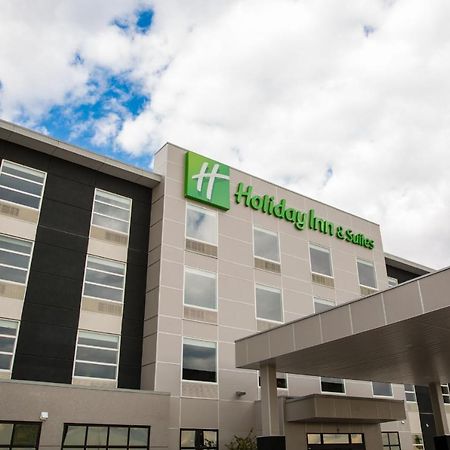 Holiday Inn Hotel & Suites Calgary South - Conference Ctr By Ihg Exterior photo