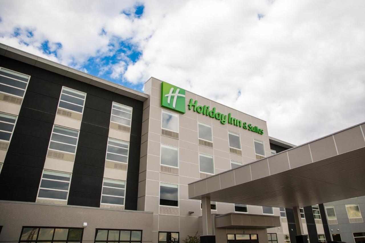 Holiday Inn Hotel & Suites Calgary South - Conference Ctr By Ihg Exterior photo